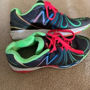 New Balance Technicolor W890RB3 Barringer 890v3